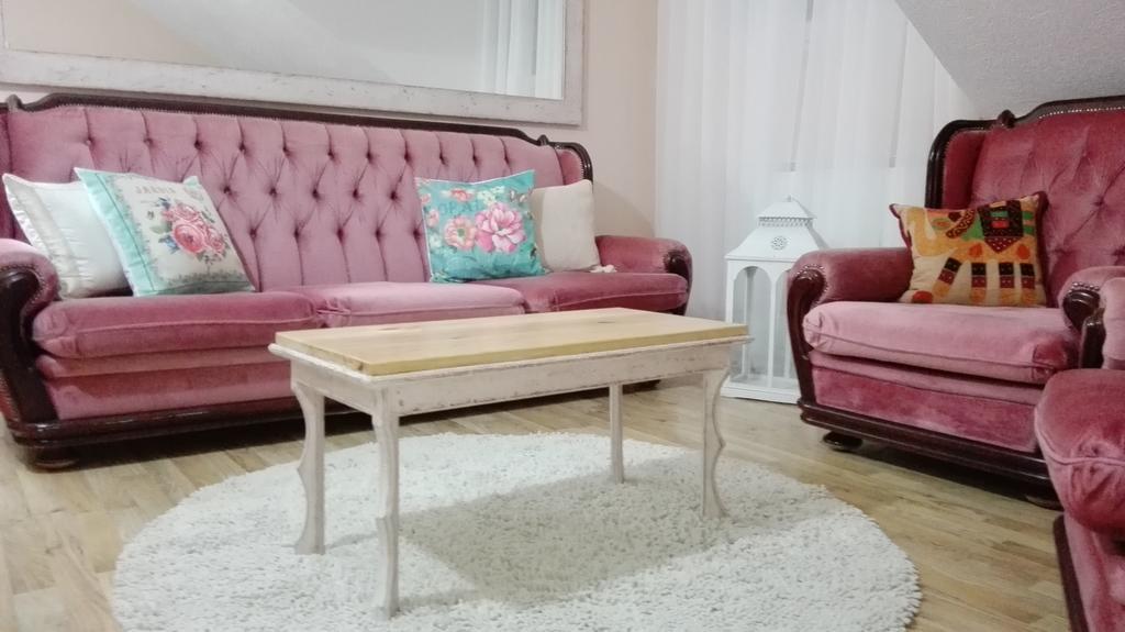 Apartment Dadi Τσέτινιε Εξωτερικό φωτογραφία