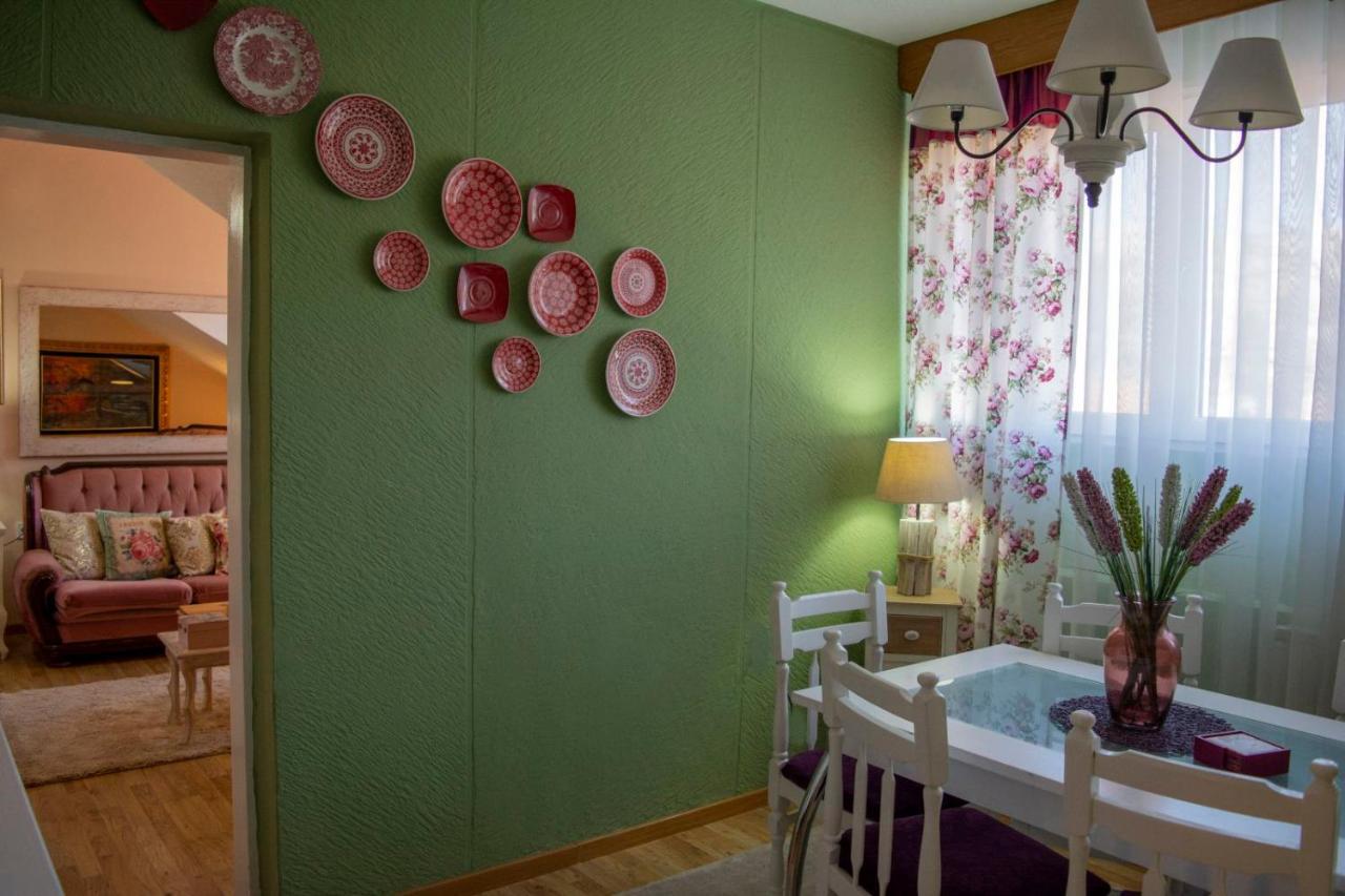 Apartment Dadi Τσέτινιε Εξωτερικό φωτογραφία